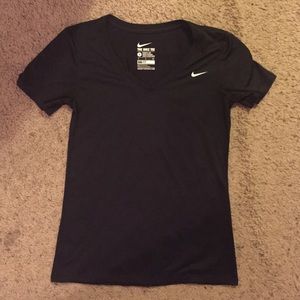 Nike workout top
