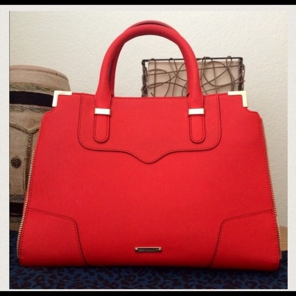 ❌❌SOLD❌❌Rebecca Minkoff Amorous Satchel - Picture 1 of 4