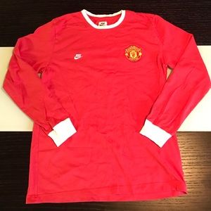 Manchester United Long Sleeve T-Shirt