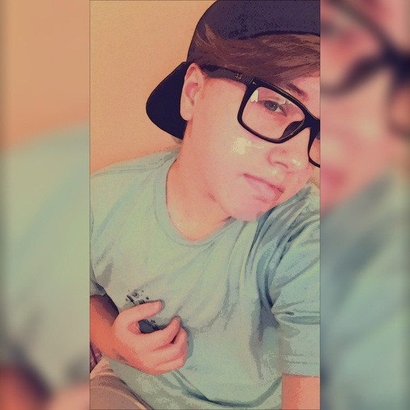 Meet your Posher, Justin