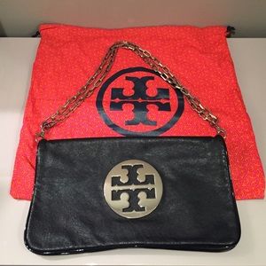 Tory Burch logo bag