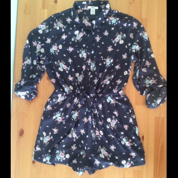 ▪️ROMPER▪️Chiara Ferragni Featured! - Picture 4 of 4