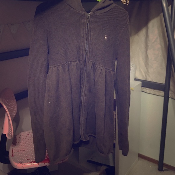 Brown sweater