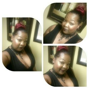 Meet your Posher, Nikki