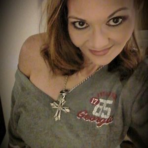 Meet your Posher, Crystal