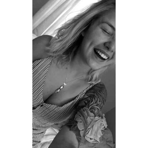 Meet your Posher, Kara - Picture 2 of 3