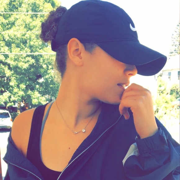 Meet your Posher, Darrian - Picture 1 of 1