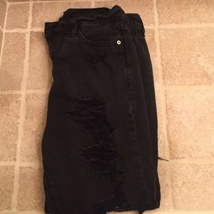 Black ripped A&f jeans size 28