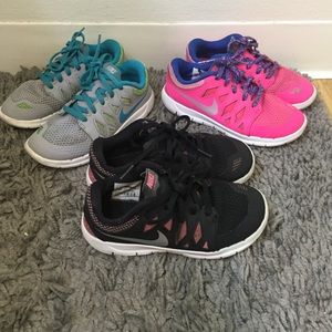 3 pairs) Nike free run for little girls