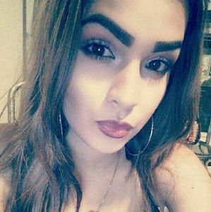Meet your Posher, Kassandra