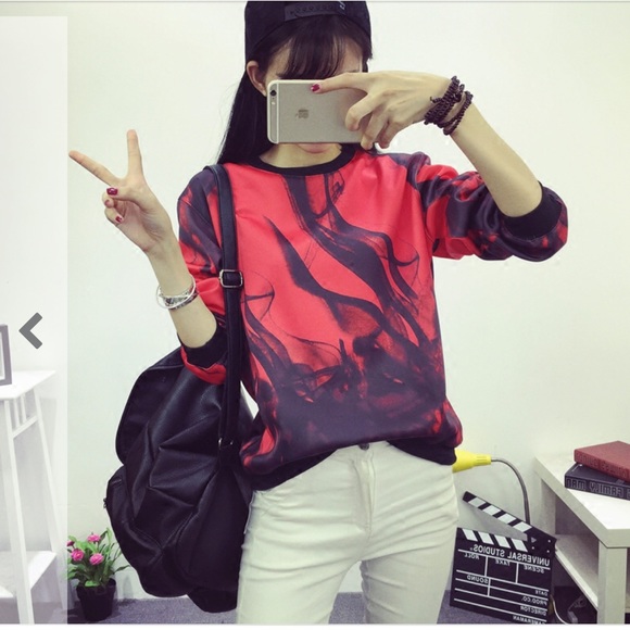 Sweatshirt - Picture 2 of 2