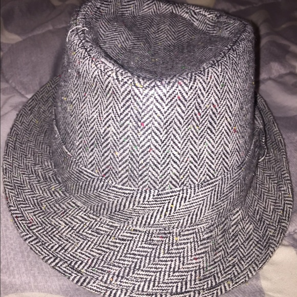 Grey hat - Picture 3 of 4