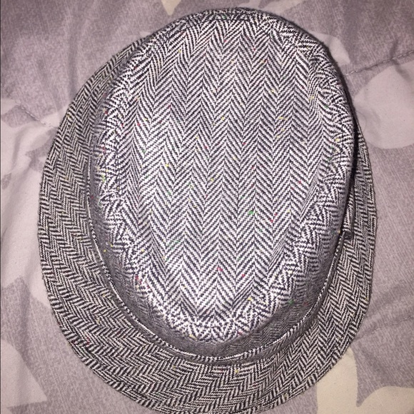 Grey hat - Picture 4 of 4