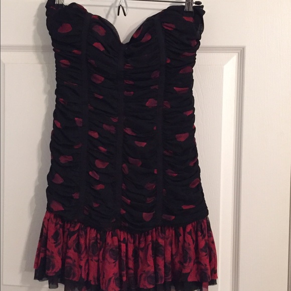Bebe corset dress, Valentine's Day, roses