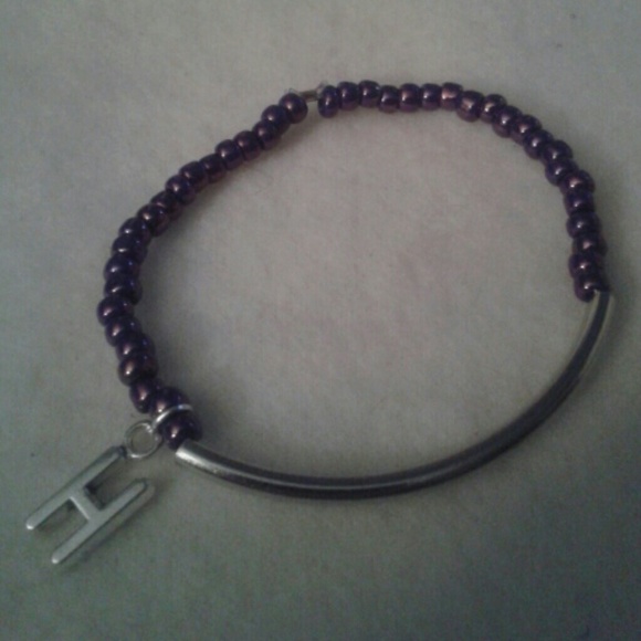 Initial Bracelet "H"