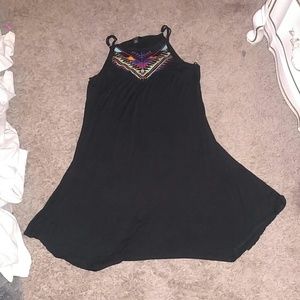 Tribal embroidered neck dress