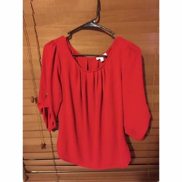 A'gaci blouse - Picture 2 of 3