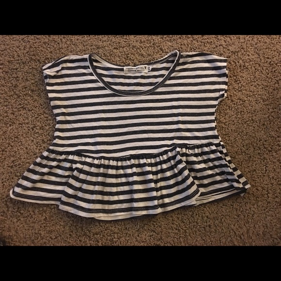 Crop top striped peplum 😍💖