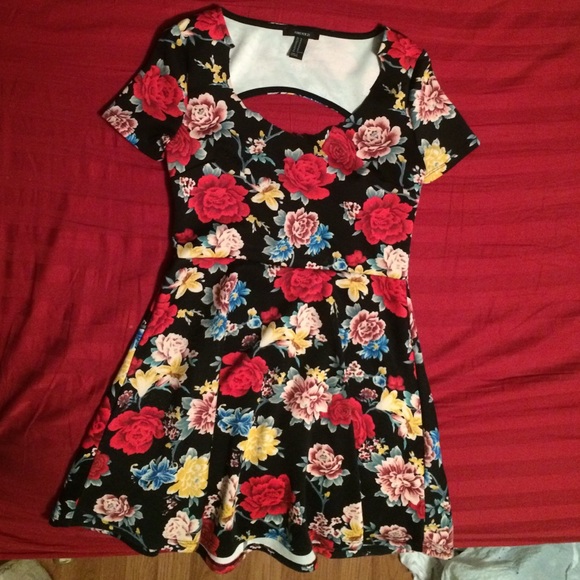 Cut Out Back Floral Skater Dress