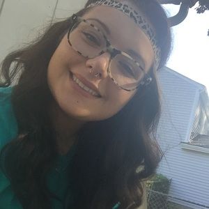 Meet your Posher, Kendall