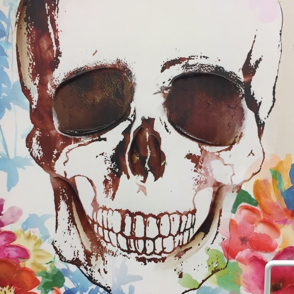 Meet your Posher, Lorena - Picture 1 of 1