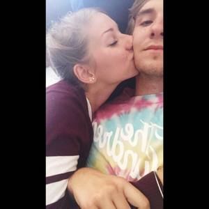 Meet your Posher, Cameron