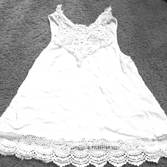 Cute Blouse For Sale! - Picture 1 of 2