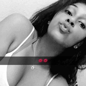 Meet your Posher, Lexi