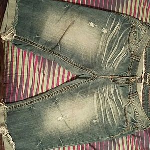 Jean Capris