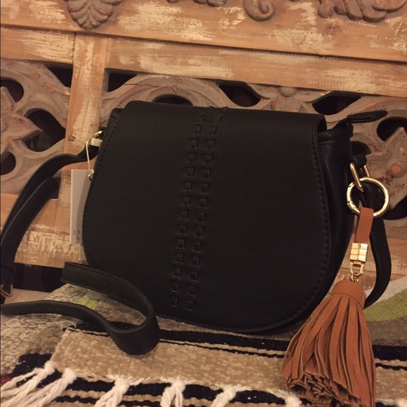 Handbags - Picture 3 of 3