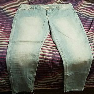 LC Lauren Conrad Jeans