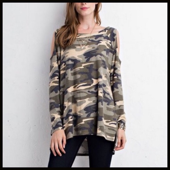 Cold-shoulder Camo in Olive - Picture 2 of 8