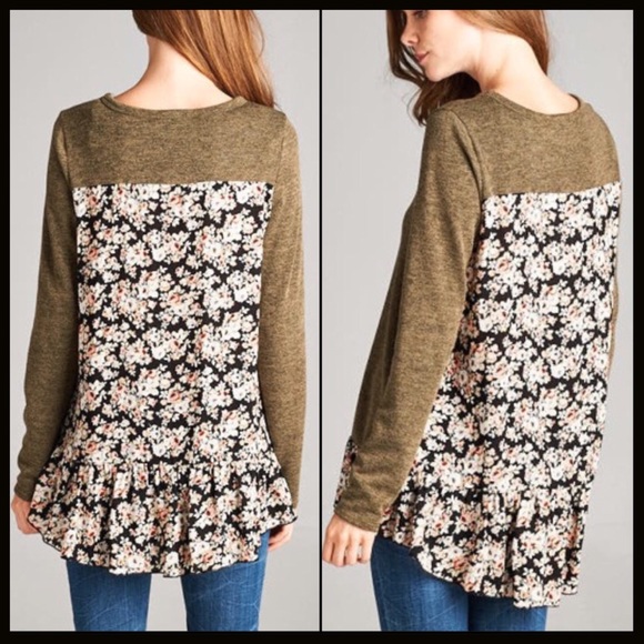 Floral Ruffle Sweater - Picture 2 of 8