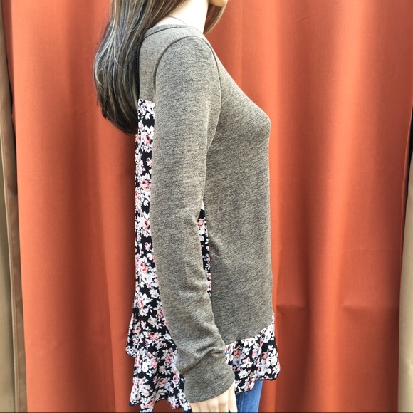 Floral Ruffle Sweater - Picture 7 of 8