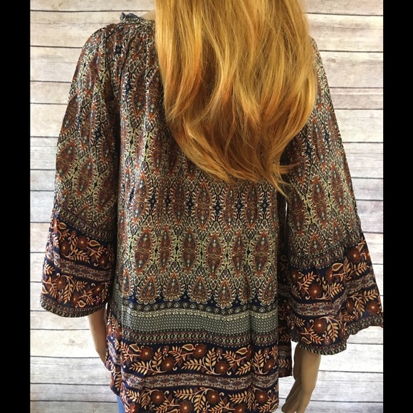 Off-the-Shoulder Boho Top - Picture 7 of 8