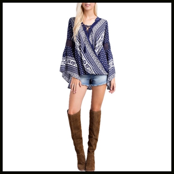 Bell-Sleeve Top - Picture 2 of 8