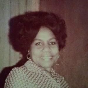 Meet your Posher, Cassandra