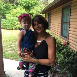 Meet your Posher, Melanie