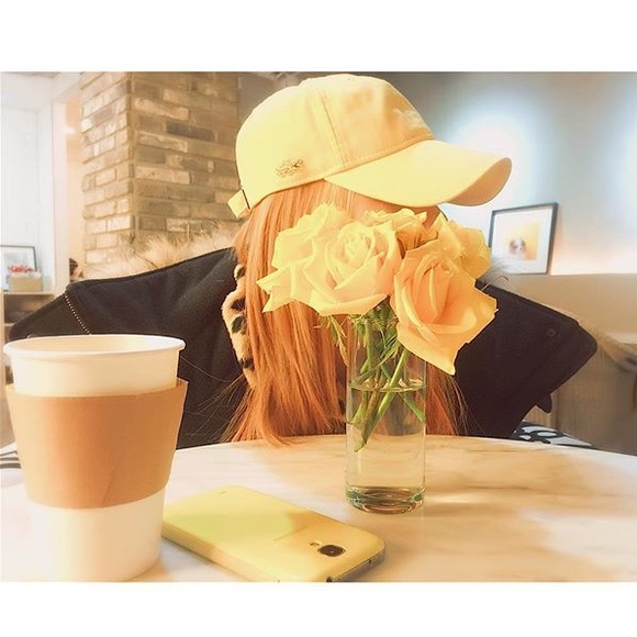 Meet The Posher - Picture 2 of 2