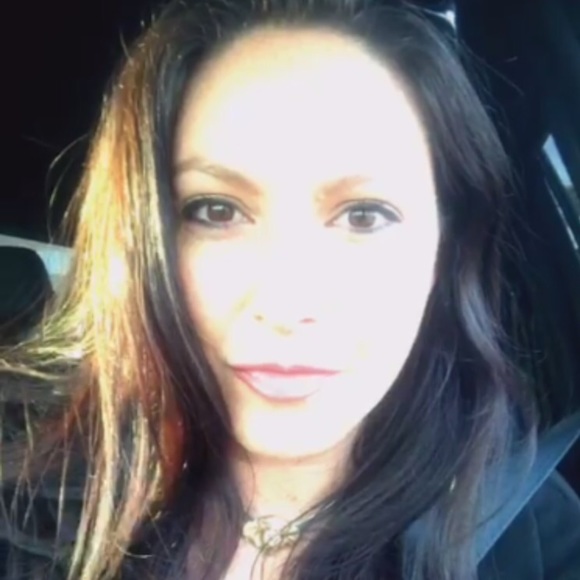 Meet your Posher, Sarah Ann - Picture 10 of 10