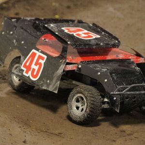 Meet your Posher, Christopher