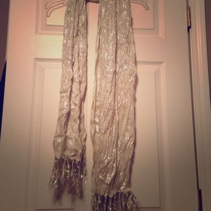 Super cute glitter scarf