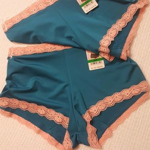 Maidenform Boyshort/ New with Tags