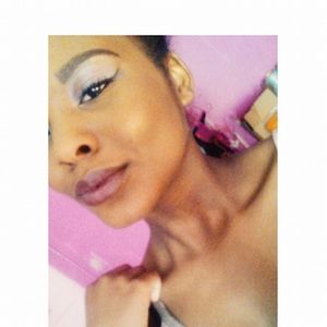 Meet your Posher, Laray