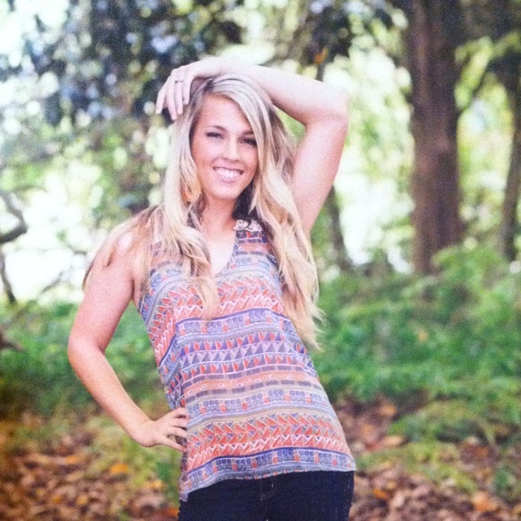 Meet your Posher, Claire - Picture 4 of 4