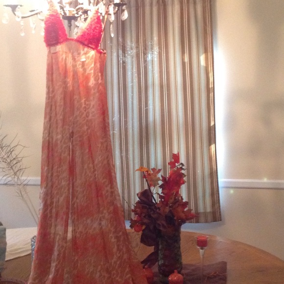 🍂Victoria secret long negligee🍂