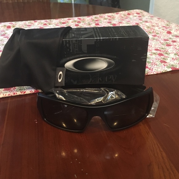 Oakley Gascan Sunglasses NEW
