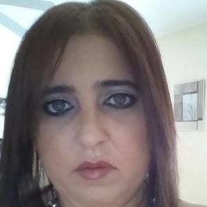 Meet your Posher, Nivia