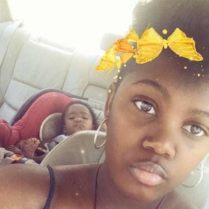 Meet your Posher, Christina