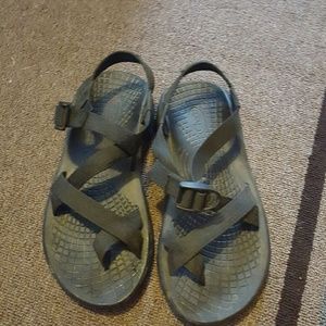 Hiking sandals